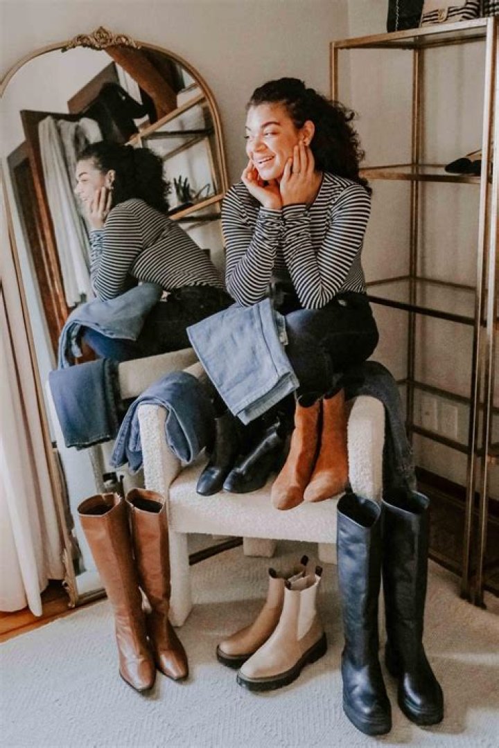 How can I stretch my boots at home?